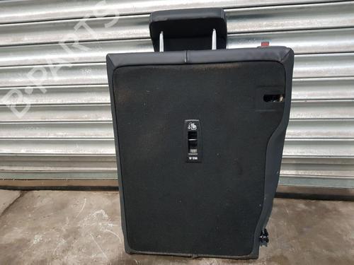 Right front seat JAGUAR I-PACE (X590) EV400 AWD | BP30914913C16 