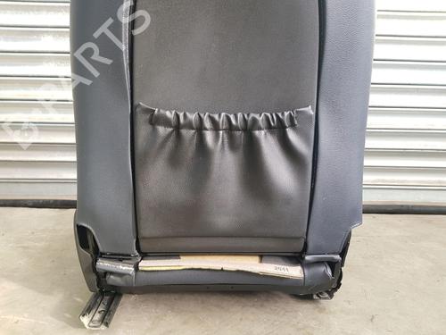 Left front seat PORSCHE BOXSTER (986) 2.7 | BP29900675C15