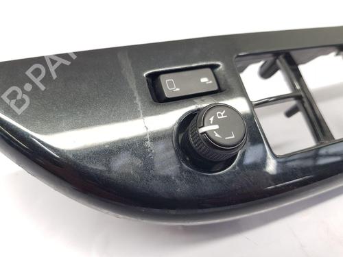 Mirror switch TOYOTA HILUX VIII Pickup (_N1_) 2.4 D 4WD (GUN125_, GUN125R) | BP29292626I25 