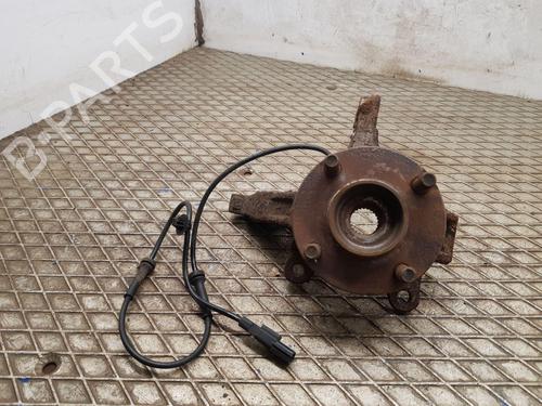 Used Left front steering knuckle NISSAN MICRA IV (K13K, K13KK) 1.2 (80 hp) 30471431