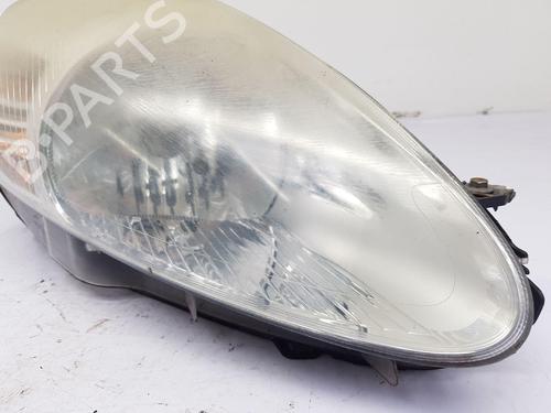 Right headlight FIAT GRANDE PUNTO (199_) 1.4 (199AXB11, 199AXB1A, 199BXB1A, 199AXL1A) | BP29262821C29 