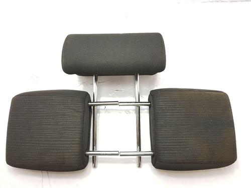 Appui-tête TOYOTA HILUX VIII Pickup (_N1_) 2.4 D 4WD (GUN125_, GUN125R) (150 hp) 29957040