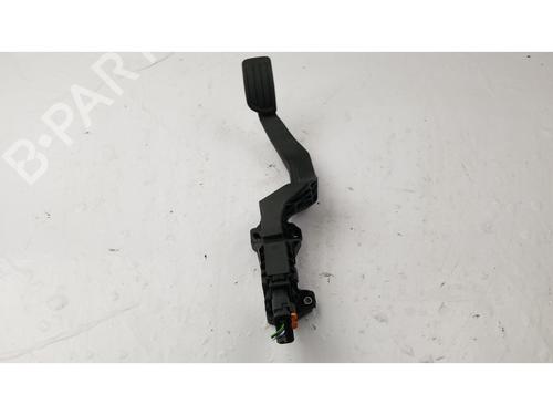 Used Pedal Pedal 39072565 39072565