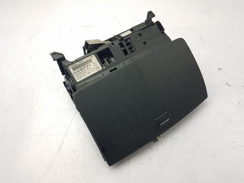 Used Radio Radio MERCEDES-BENZ C-CLASS T-Model (S204) C 220 CDI (204.208) (170 hp) 33853455 33853455