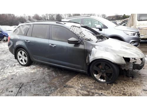 Brukte deler til SKODA OCTAVIA III Combi (5E5, 5E6) 1.5 TSI (150 hp) 2979778