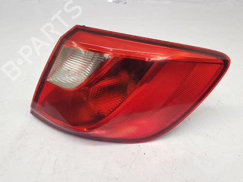 Used Right taillight Right taillight 39615908 39615908