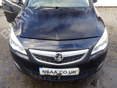 Left taillight OPEL ASTRA J Sports Tourer (P10)  | BP22204815C34 