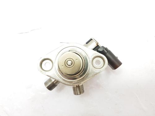 Used Fuel pump MERCEDES-BENZ C-CLASS (W205) C 200 EQ Boost (205.077) (184 hp) 29440100
