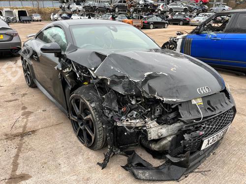 Used Parts AUDI TT (FV3, FVP)  2.5 RS TFSI quattro  2347375