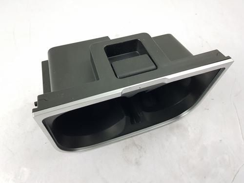 Cup/Object holder JAGUAR E-PACE (X540) 2.0 D150 | BP30184821I37