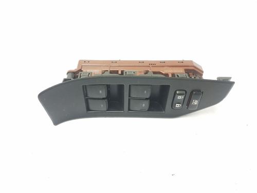 Used Right front window switch Right front window switch TOYOTA VERSO (_R2_) 2.0 D-4D (AUR20_, AUR20R) (126 hp) 33030052 33030052