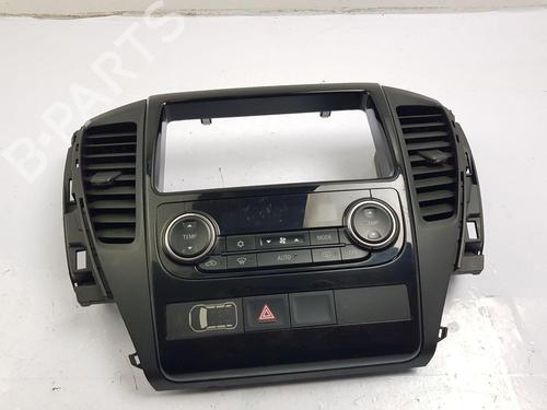Mando climatizador MITSUBISHI PAJERO SPORT I (K7_, K9_) [1996-2025]  22662176