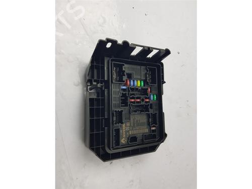 Fuse box RENAULT CLIO V (B7_) 1.0 TCe 100 (B7MT) | BP38991390E1 - Image 5