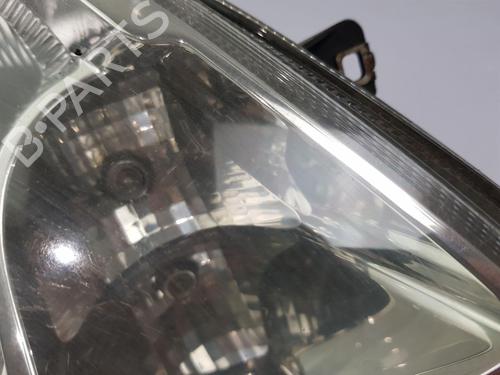 Right headlight VAUXHALL VIVARO A Van (X83) 2.0 CDTI | BP25838946C29 