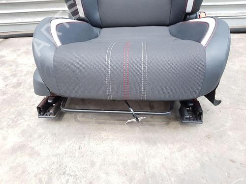 Right front seat TOYOTA COROLLA Hatchback (_E21_, _EA1_, _EH1_) 1.8 Hybrid (ZWE211, ZWE219) | BP29620591C16