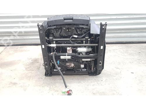 Right front seat AUDI Q5 (8RB) SQ5 TDI quattro | BP33295958C16 - Image 44