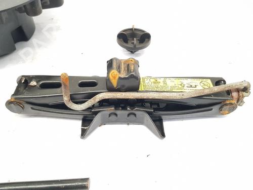 Jack Kit PEUGEOT 108 1.0 VTi | BP29839508C119