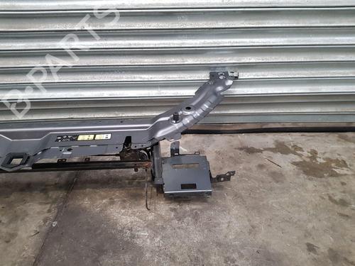 Front bumper reinforcement LAND ROVER DISCOVERY SPORT (L550) 2.0 D 4x4 | BP30713798C109