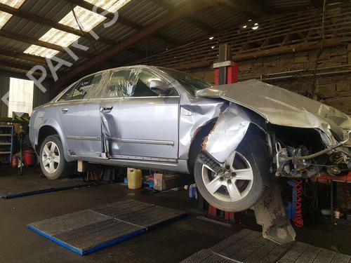 Brugte AUDI A4 B6 (8E2) 1.9 TDI (101 hp) 3958914