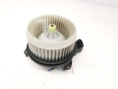 Used Heater blower motor TOYOTA RAV 4 III (_A3_) 2.2 D 4WD (ALA30_, ALA30R) (150 hp) 22673984