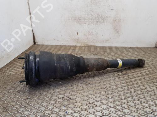 Used Right rear shock absorber Right rear shock absorber 36838667 36838667