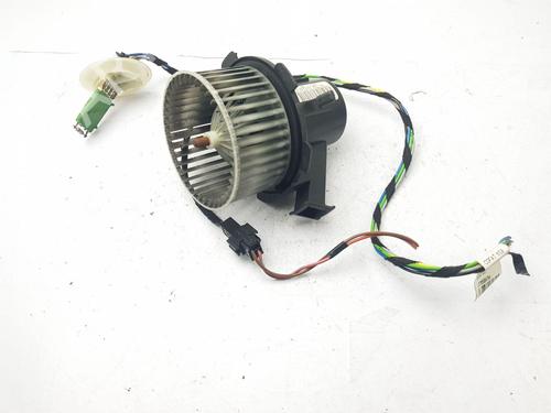 Used Heater blower motor Heater blower motor SMART FORTWO Coupe (451) 1.0 (451.331, 451.380) (71 hp) 33329742 33329742