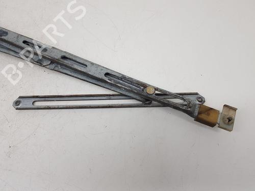Front right window mechanism MAZDA E Bus (SG) 2.5 TD 4x4 (SGL5, SGLR) | BP22684222C23 