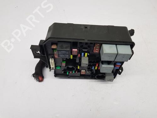 Used Fuse box OPEL CORSA E (X15) 1.4 (08, 68) (75 hp) 30309629