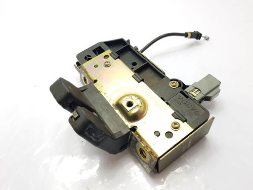 Used Tailgate lock VOLVO XC90 I (275) D5 AWD (163 hp) 28029448