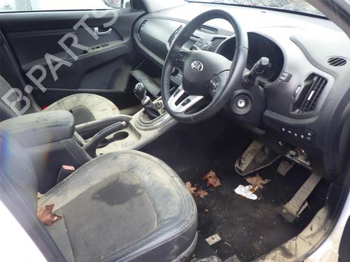 Right front window switch KIA SPORTAGE III (SL) 1.6 GDI | BP29440089I26 