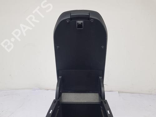 Armrest / Center console TOYOTA RAV 4 V (_A5_, _H5_) 2.5 Hybrid AWD (AXAH54, AXAL54) | BP40256506I20 - Image 7