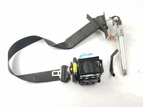 Used Front right seatbelt NISSAN X-TRAIL III (T32_, T32R, T32RR) 1.6 dCi (T32) (130 hp) 30330899