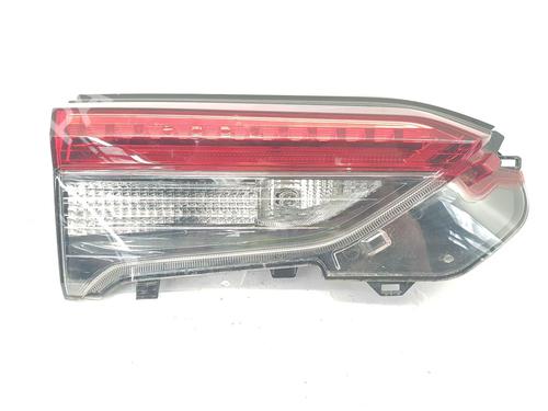 left-tailgate-light-toyota-rav-4-v-_a5_-_h5_-2018-36240972 main image