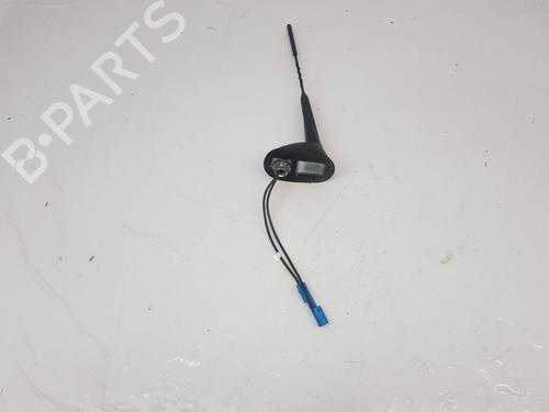 Used Antenna/Base Antenna/Base VAUXHALL CORSAVAN Mk IV (E) Hatchback Van (X15) 1.3 CDTi (75 hp) 35996366 35996366