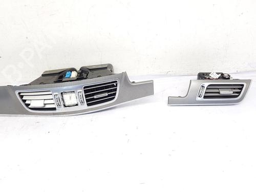 Air vent MERCEDES-BENZ E-CLASS (W212) E 250 CDI / BlueTEC (212.003, 212.004) | BP29839631I21