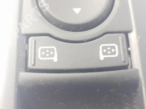 Right front window switch RENAULT LAGUNA Coupe (DT0/1) 2.0 dCi (DT01, DT08, DT09, DT0K, DT12, DT1C, DT1D, DT1M,... | BP26723653I26 