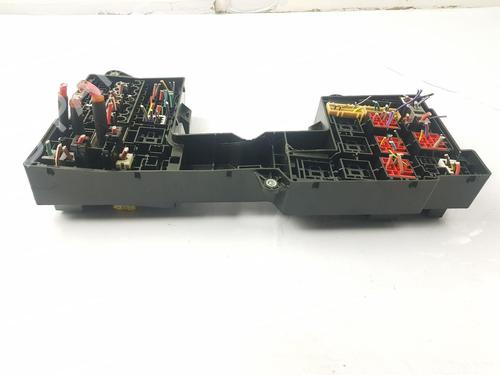 Fuse box JAGUAR XF I (X250) 2.2 D | BP27689370E1 