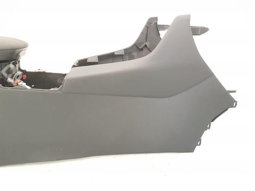 Armrest / Center console TOYOTA RAV 4 V (_A5_, _H5_) 2.5 Hybrid AWD (AXAH54, AXAL54) | BP36459687I20 - Image 3