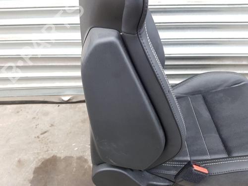 Left front seat JAGUAR F-TYPE Coupe (X152) 5.0 SCV8 SVR / SCV8 P575 R | BP29700742C15