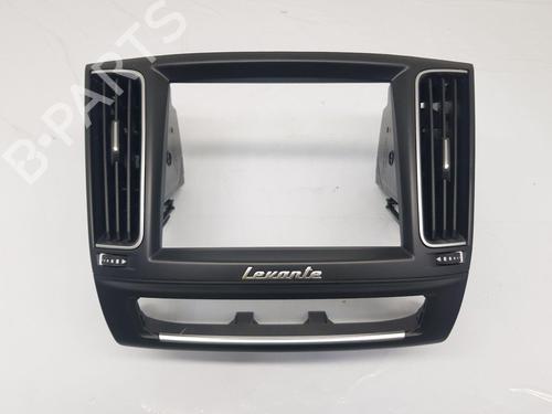 Used Air vent Air vent MASERATI LEVANTE SUV (M161) 3.0 D Q4 (275 hp) 34639321 34639321