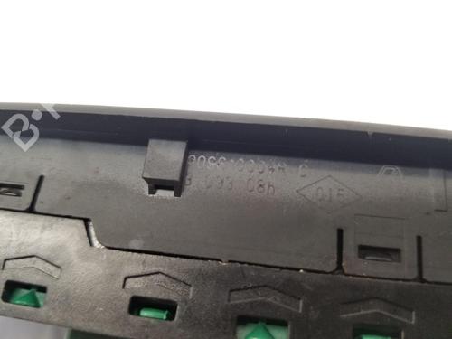 Right front window switch RENAULT MEGANE III Hatchback (BZ0/1_, B3_) 1.5 dCi (BZ09, BZ0D, BZ1W, BZ29, BZ14) | BP38268474I26 - Image 4