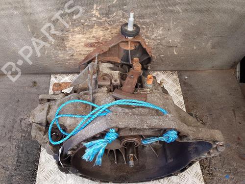 Used Gearbox VAUXHALL MOVANO Mk I (A) Van (X70) 2.5 CDTI (FD) (101 hp) 27455343