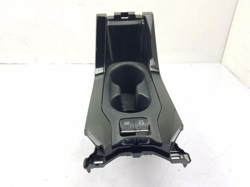 Cup/Object holder TOYOTA COROLLA Estate (_E21_) 1.8 Hybrid (ZWE211W) | BP29900605I37