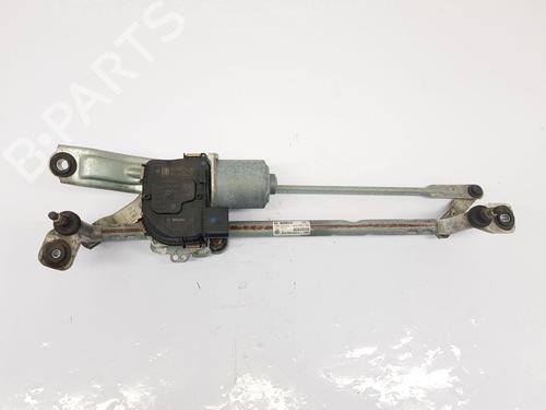 Used Front wiper motor VW GOLF VIII (CD1, DA1) 1.5 eTSI (150 hp) 29262869