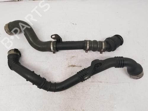 Used Intercooler pipe RENAULT KADJAR (HA_, HL_) [2015-2025]  22670052