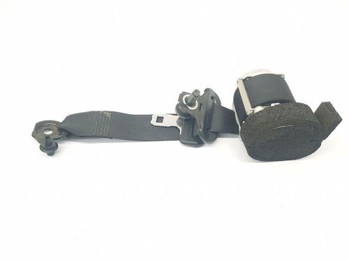 Sikkerhedssele bag venstre TOYOTA YARIS (_P13_) 1.3 (NSP130_, NSP130) (99 hp) 31690980