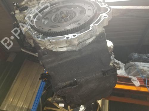 Engine LAND ROVER DEFENDER Station Wagon (L663) D300 MHEV 4x4 | BP32177693M1