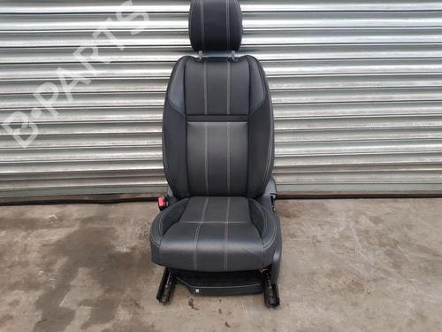 Used Left front seat LAND ROVER RANGE ROVER VELAR (L560) [2017-2025]  30914904