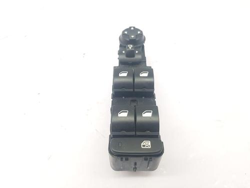 Used Right front window switch Right front window switch PEUGEOT 2008 II (UD_, US_, UY_, UJ_, UR_, UC_) 1.2 PureTech 130 (USHNS, URHNS) (130 hp) 36144606 36144606