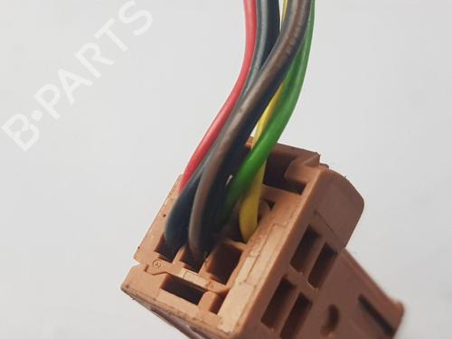 Right mirror CITROËN C4 CACTUS 1.2 VTi 82 | BP26692940C27